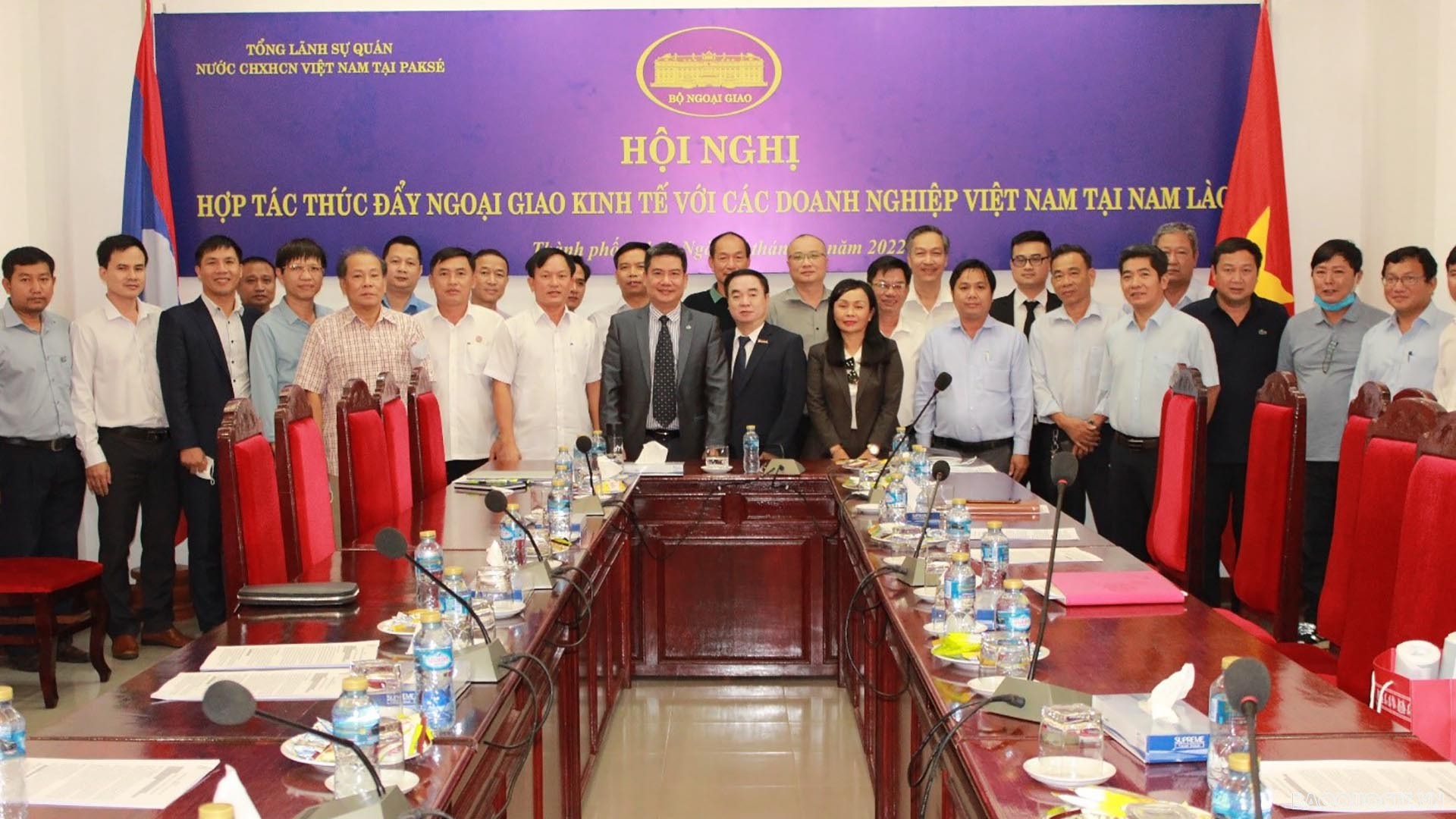 Promoting economic diplomacy with Vietnamese businesses in Southern Laos